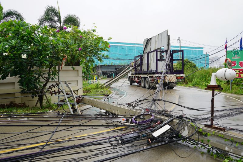 เปรียบเทียบข้อดี-ข้อเสียของการลงสายไฟฟ้าใต้ดิน