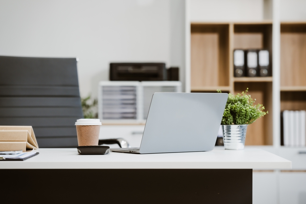 การจัดโต๊ะทำงานตามหลักฮวงจุ้ย