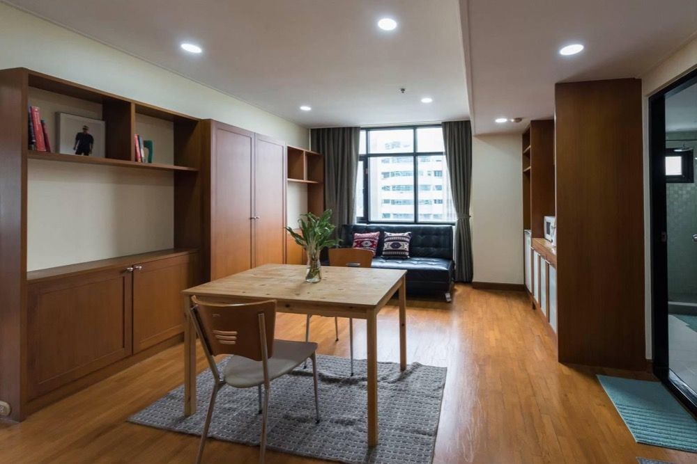 For RentCondoRatchathewi,Phayathai : for rent Phayathai place 1 bed big size !! ❤️