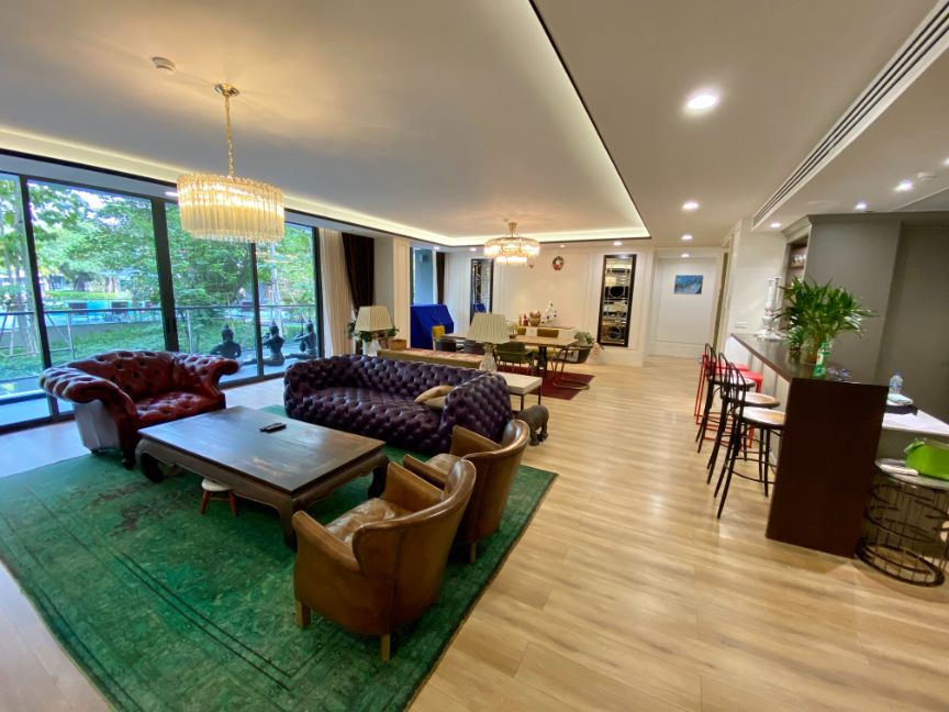 For SaleCondoOnnut, Udomsuk : Condo for sale / rent : Park Court Sukhumvit 77 On Nut, large size at 288 sq m, luxury, fully furnished, suitable for families, elderly people, pets friendly. This condominium is home alike.