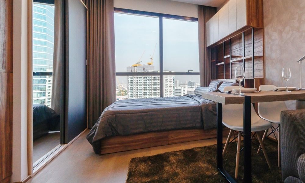 ให้เช่าคอนโดสยาม จุฬา สามย่าน : Free wifi! Studio @ Ashton Chula-Silom by Nestcovey Realty