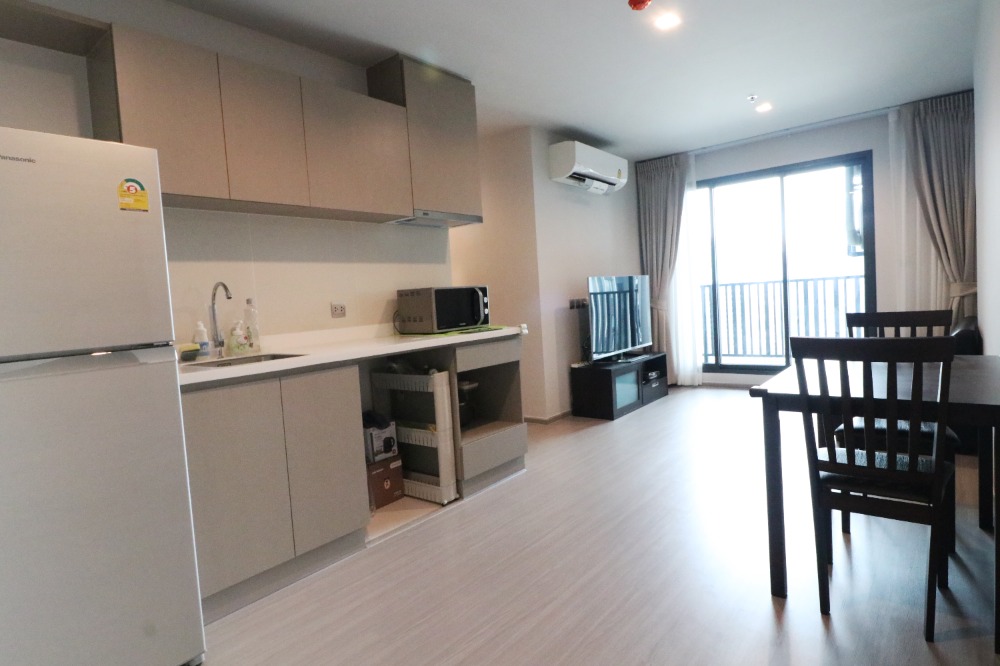 For SaleCondoLadprao, Central Ladprao : Condo for sale Life Ladprao (Life Ladprao) next to BTS Ha Yaek Lat Phrao, opposite Central Ladprao