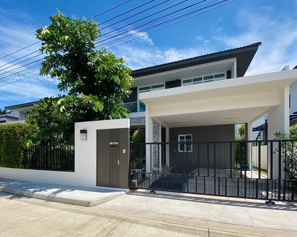 For SaleHouseNonthaburi, Bang Yai, Bangbuathong : Luxury detached house for sale, ready to move in, Manthana University, Ratchaphruek - Maha Chesadabodin Bridge Good location, Ratchaphruek zone, Rama 5, built-in quality zone near the central garden