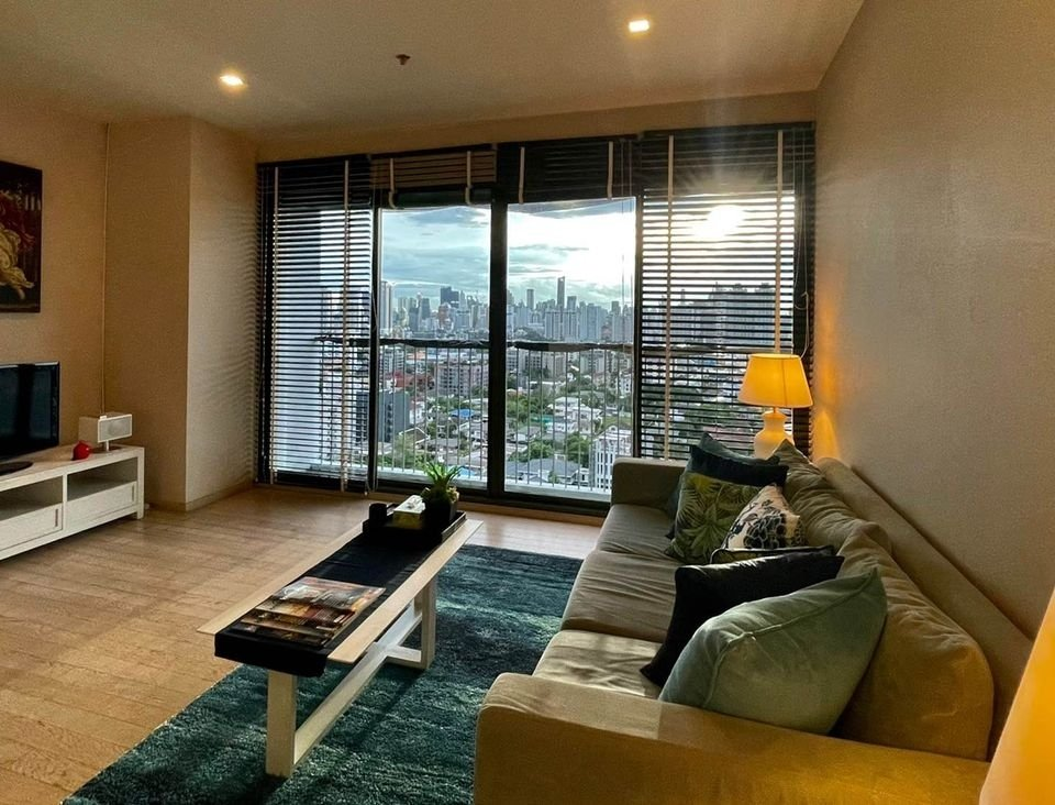 For RentCondoSukhumvit, Asoke, Thonglor : 🔐 #PT2410_028🔐🗓️ ว่างพร้อมอยู่ 1 เม.ย.68 🗓️ 𝐅𝐨𝐫 𝐑𝐞𝐧𝐭 ( 70 𝐬𝐪𝐦. 1𝐛𝐞𝐝, 1𝐛𝐚𝐭𝐡 ) 𝐍𝐨𝐛𝐥𝐞 𝐒𝐨𝐥𝐨