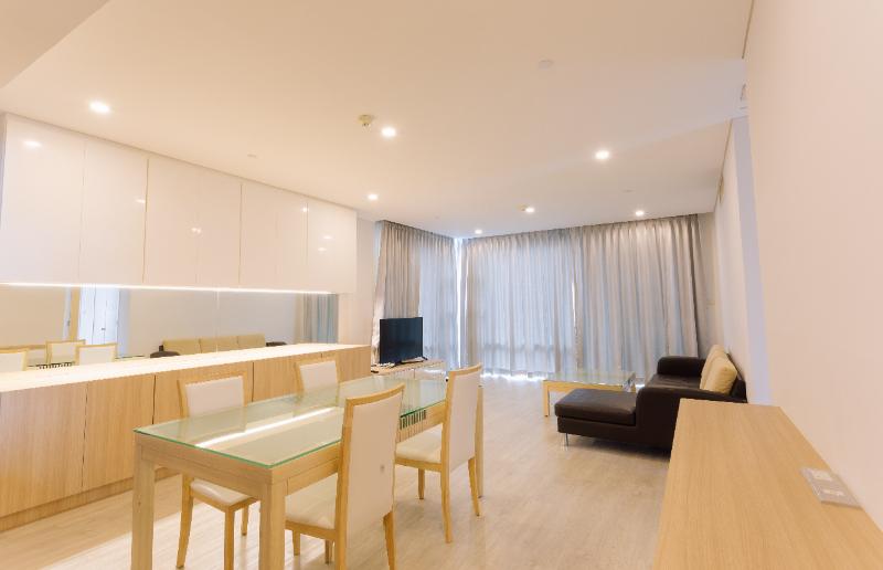 For SaleCondoSukhumvit, Asoke, Thonglor : Condo For Sale Fullerton 3 Bedroom 3 Bathroom 132 sqm