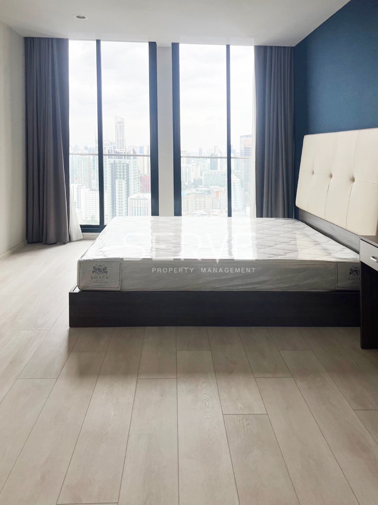 For RentCondoWitthayu, Chidlom, Langsuan, Ploenchit : 🔥Best Deal 35K🔥 -  1 Bed Super High Fl. 30+ Good View & Perfect Location Directly Connenct to BTS Phloen Chit /For Rent