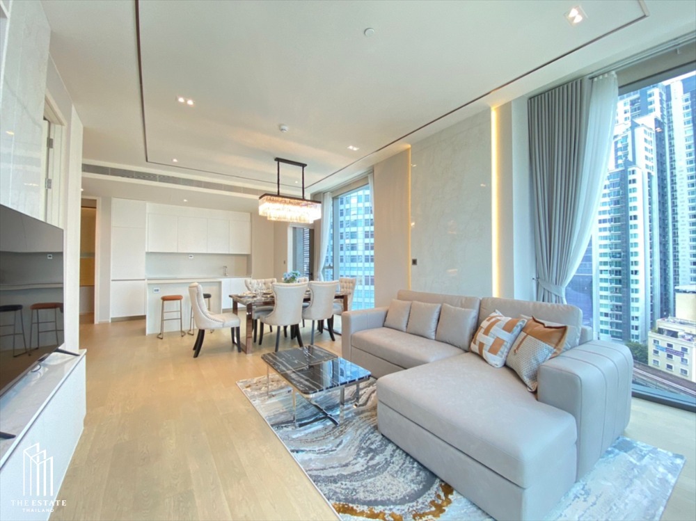 ให้เช่าคอนโดสุขุมวิท อโศก ทองหล่อ : Condo for RENT *The Strand Thonglor คอนโด High rise ครบวงจร ระดับ Luxury ที่สุดของใช้ชีวิตสมบูรณ์แบบ@120,000 Baht