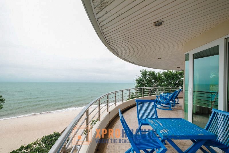 For SaleCondoCha-am Phetchaburi : “Baan Hansa“ Beachfront Condo ️near Cha Am - Hua Hin