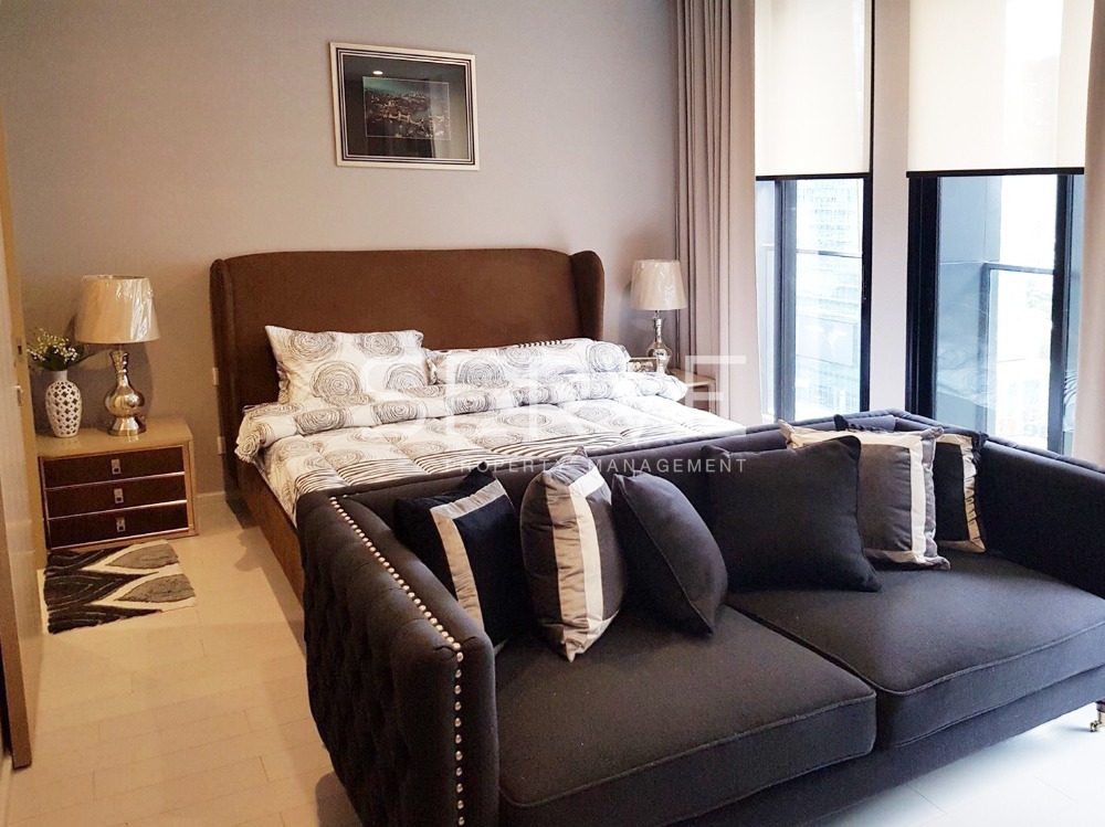 For SaleCondoWitthayu, Chidlom, Langsuan, Ploenchit : 🔥10.5 MB🔥 Modern Style Studio with Partition East side Perfect Location BTS Phloen Chit at Noble Ploenchit Condo / For Sale