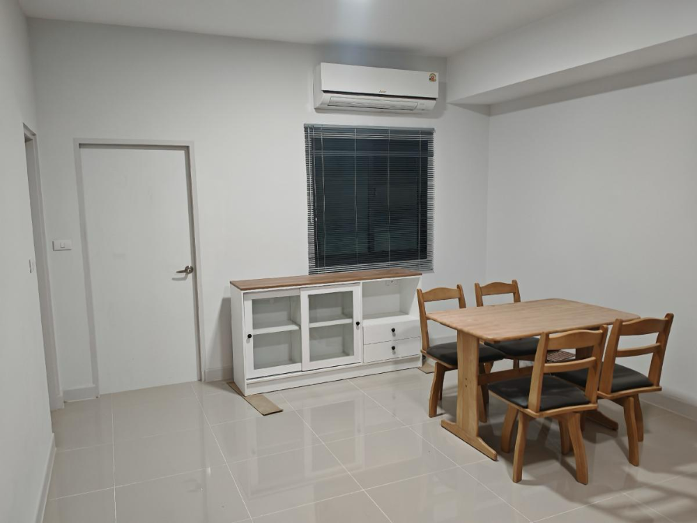 For RentTownhouseBangna, Bearing, Lasalle : 🔐#PT2412_075🔐🗓️ Available and ready to move in 🗓️Focus (106 cc. 3 doors, 2 doors) Park Master Beetle 2🔐#PT2411_138🔐🗓️ Available and ready to move in 🗓️Focus (106 cc. 3 doors, 2 doors) Park Master Beetle 2