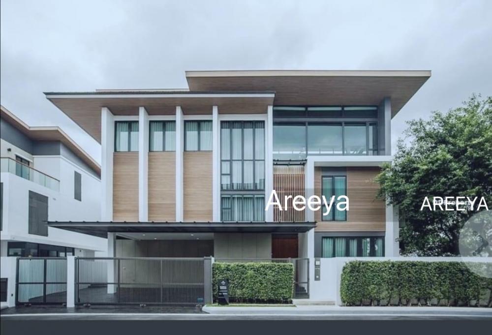 For SaleHousePattanakan, Srinakarin : For sale The Ava residence, a detached house on Sukhumvit 77 road, a corner plot house near the clubhouse.