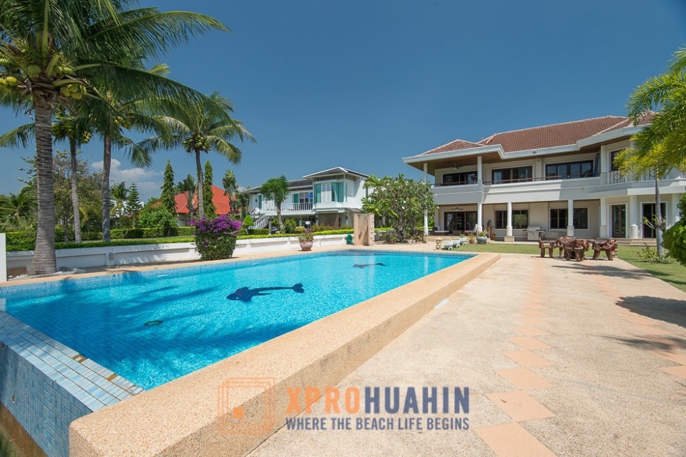 For SaleHouseHuahin, Prachuap Khiri Khan, Pran Buri : Fantastic Pool Villa with Lake View