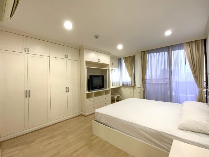 For RentCondoSukhumvit, Asoke, Thonglor : For Rent Supalai Place 2 Bedroom 2 Bathroom 97 sqm