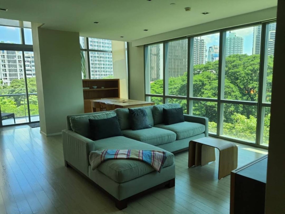 For SaleCondoSukhumvit, Asoke, Thonglor : Sale with Tenant: The Room 21, Duplex room, 2 bedrooms, garden view. With furniture worth more than a million, near GMM Building, BTS Asoke, MRT. Sukhumvit