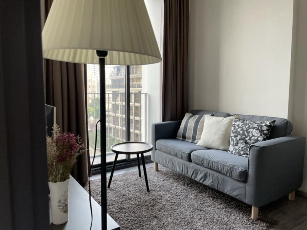 For RentCondoSukhumvit, Asoke, Thonglor : 🔐#PT2412_036🔐 Available and ready to move in🗓️Foot Rest (34 sqm. 1 storey, 1 storey) Eames Bank Siamese Sukhumvit 23