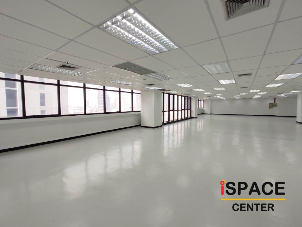 For RentOfficeRatchathewi,Phayathai : Office for rent, next to BTS Phaya Thai, very convenient to travel, the floor is ready, beautiful room, wide frontage