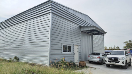 For RentFactoryLadkrabang, Suwannaphum Airport : Warehouse for rent, Lat Krabang, Romklao, 120 sq m.. [ R09B ]