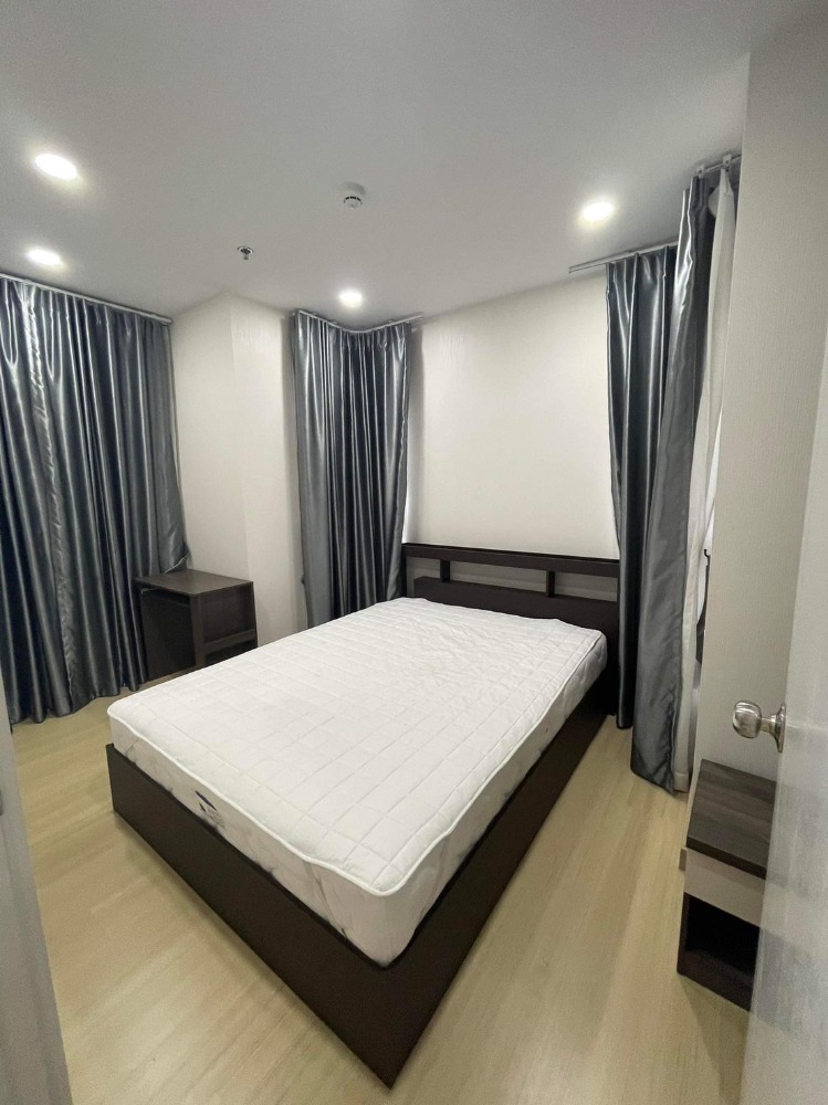 For RentCondoRamkhamhaeng, Hua Mak : For rent Supalai Veranda Ramkhamhaeng 59 sq m, Building C, 8th floor, size 59 sq m, east side, complete furniture and electrical appliances