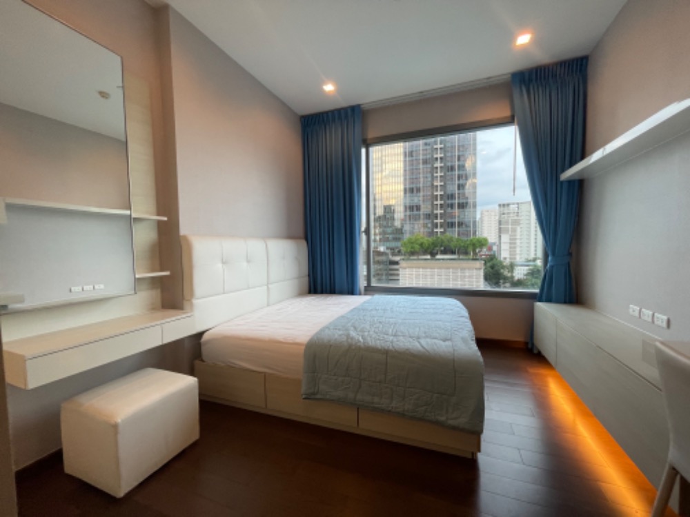 For RentCondoRama9, Petchburi, RCA : for rent Q asoke 1 bed special deal !! 🌷☘️ canal view