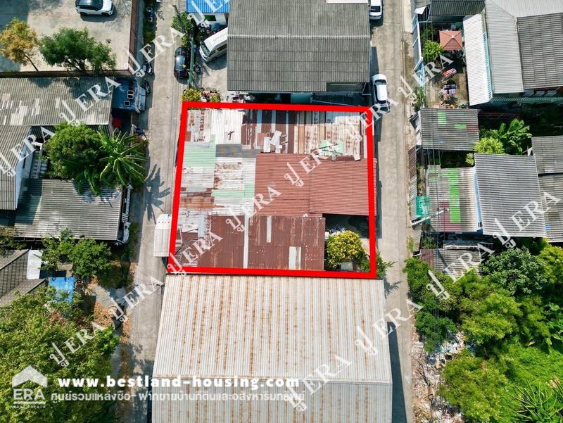 For SaleLandKaset Nawamin,Ladplakao : Land for sale, 98 sq wa, Soi Nawamin 163 Intersection 3 (land on 2 roads, Intersection 1 and Intersection 3), about 300 meters from Nawamin Road.