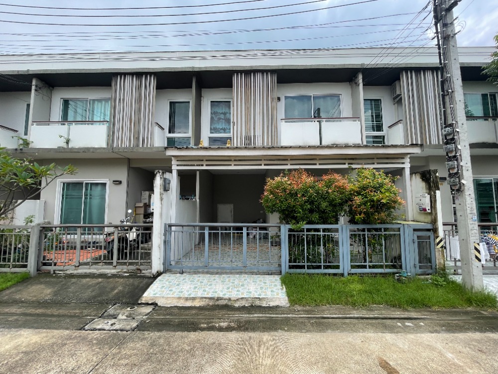 For SaleTownhouseMin Buri, Romklao : Pruksa Town Prive Ramintra 117, beautiful house, ready to move in, not flooded, near BTS the Pink Line