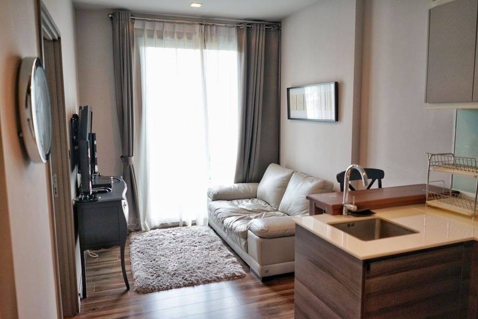 For RentCondoSukhumvit, Asoke, Thonglor : 🔐#PN2402_045🔐🗓️ Available and ready to move in 🗓️𝐅𝐨𝐫 𝐑𝐞𝐧𝐭 (35 𝐬𝐪𝐦. 1h, 1h) 𝐒𝐞𝐚𝐥 𝐛𝐲 𝐒𝐚𝐧𝐬𝐢𝐫𝐢 𝐄𝐤𝐤𝐚𝐦𝐚𝐢