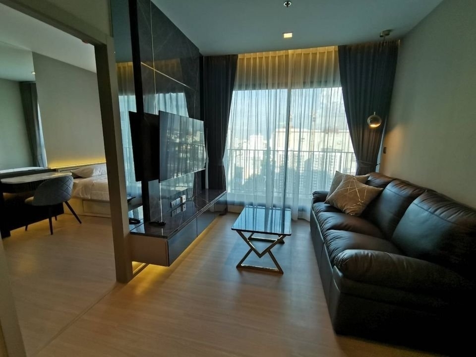 For RentCondoRama9, Petchburi, RCA : 🟡#PT2410_089🟡 ⭐Update available around 01/04/25🔥🔥 Good price, beautiful room, on the cover 📌 KiLife Asoke-Rama 9 [Life Asoke-Rama 9]#2 bedrooms ||@condo.p (with @ in front)