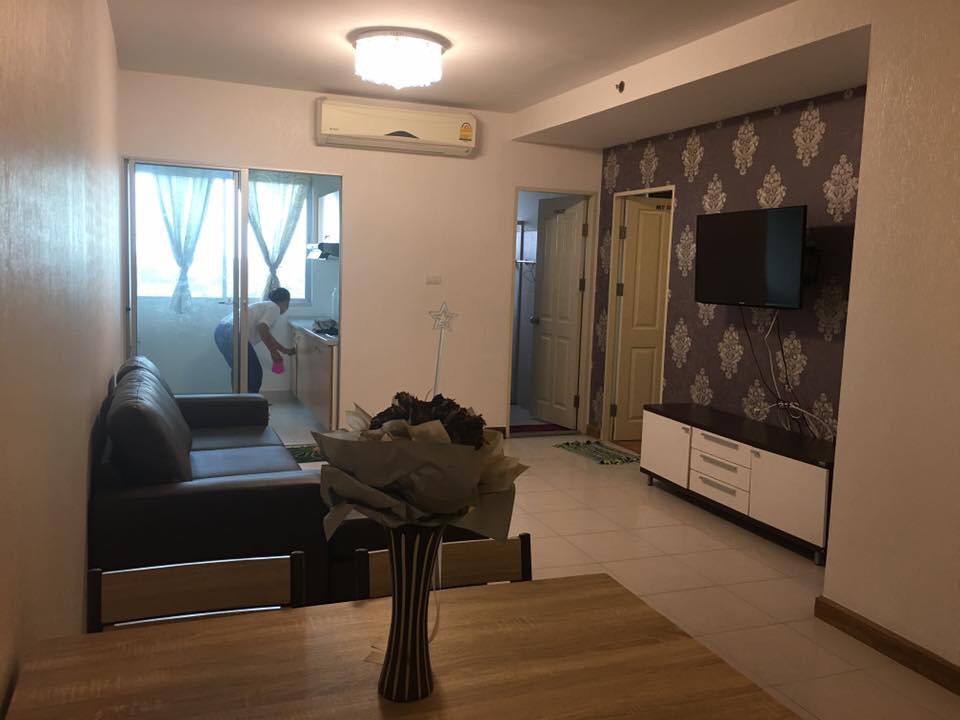 For RentCondoKasetsart, Ratchayothin : Condo Supalai Park Kaset for rent, close to BTS train station, shopping center, tollway, motorway, hospital, university