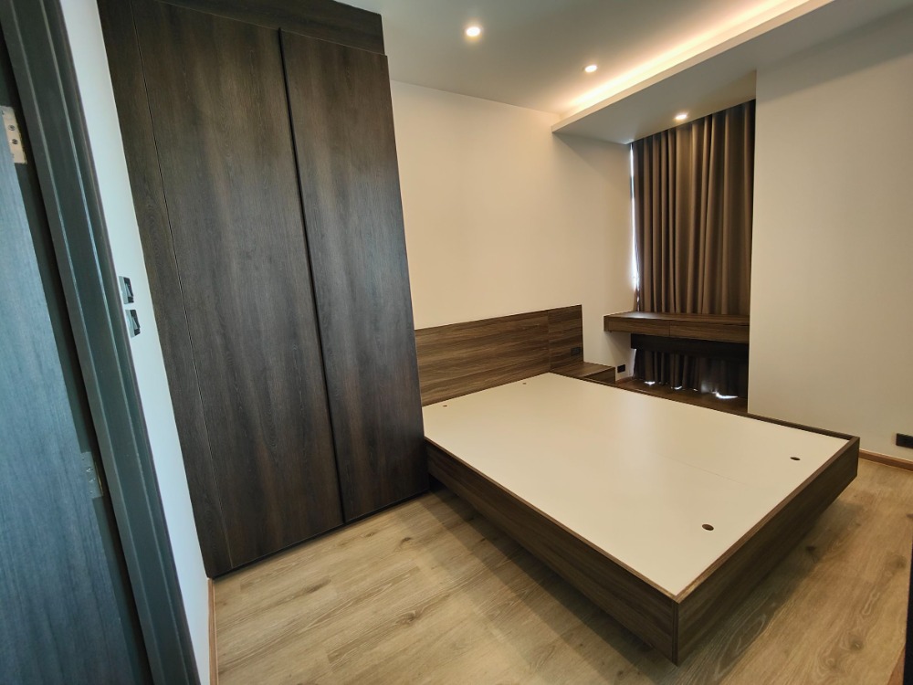 For SaleCondoSukhumvit, Asoke, Thonglor : For Sale 168 Sukhumvit 36 4th floor 1bedroom 1bathroom size: 28.78 sqm Close to BTS Thonglor