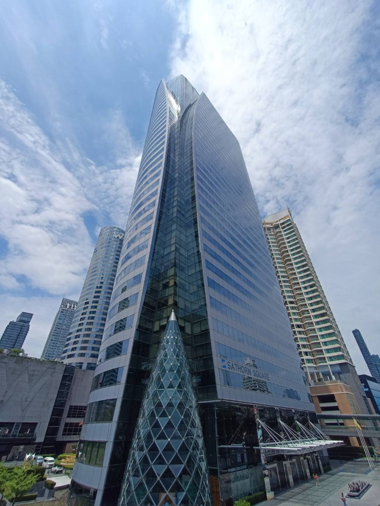 For RentOfficeSathorn, Narathiwat : For Rent Serviced Office Sathorn Square Office Building Fully-Furnished Starting for 1 - 20 Workstations (Rental Price starting from 10,000 THB/month) closed to BTS Chong Nonsi, Sathorn, Silom, Chongnonsi, Bangrak