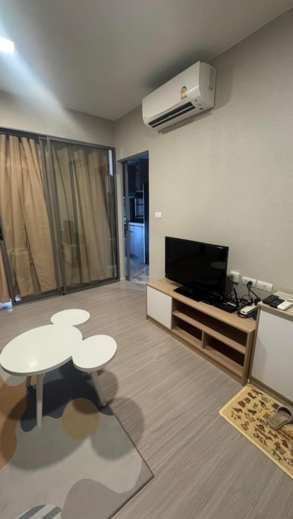 For RentCondoSukhumvit, Asoke, Thonglor : For rent Quintara Phume Sukhumvit 39 (Condo near the Italian-Thai office building / SWU University)