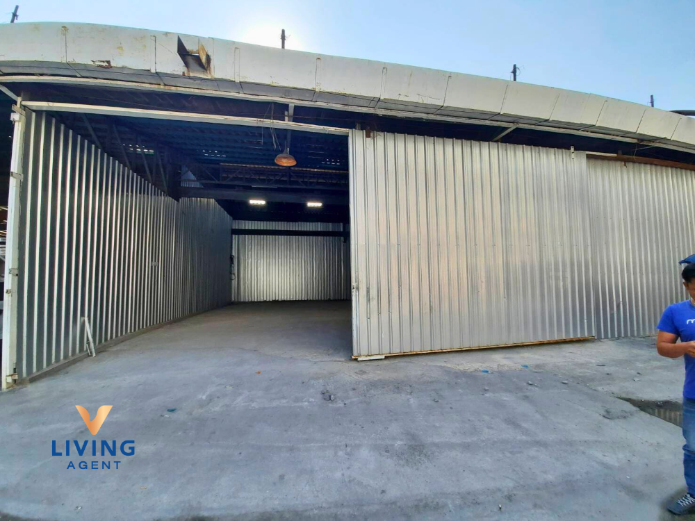 For RentWarehouseRama3 (Riverside),Satupadit : ⚡Warehouse for rent⚡  With a special promotion of 120 baht/sq m on Yannawa Road, Chong Nonsi, Rama 3, Bangkok. Ready to conduct business immediately