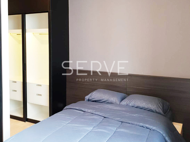 For RentCondoSukhumvit, Asoke, Thonglor : 🔥Hot Deal 19K🔥 Studio with Partition High Fl. 10+ Close to BTS Phrom Phong 500 m. at Noble Around 33 Condo / Condo For Rent