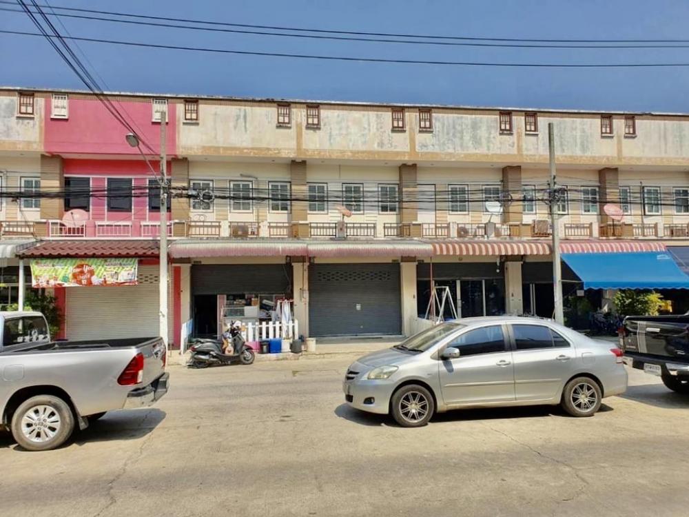 For SaleShop HouseRama 2, Bang Khun Thian : ❤️❤️Commercial building/townhome for sale, Sinthawee Village, Thian Talay 20, width 4 meters, length 20 meters, size 20 sq m (80 sq m). If interested, contact line/tel 0859114585 ❤️ 2 floors, 2 bathrooms, 2 bedrooms, 1 washing area, can trade. Can be open