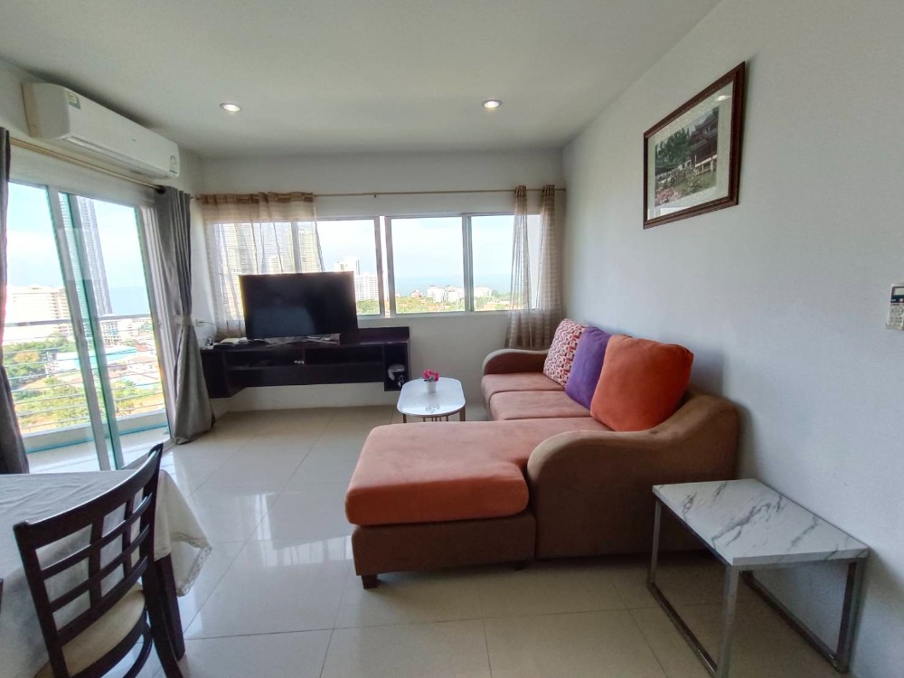 For RentCondoPattaya, Bangsaen, Chonburi : Special Price Room for Rent 70 sqm. Panoramic sea views AD Hyatt Condominium  North Pattaya Close to   Wong Amat beach .