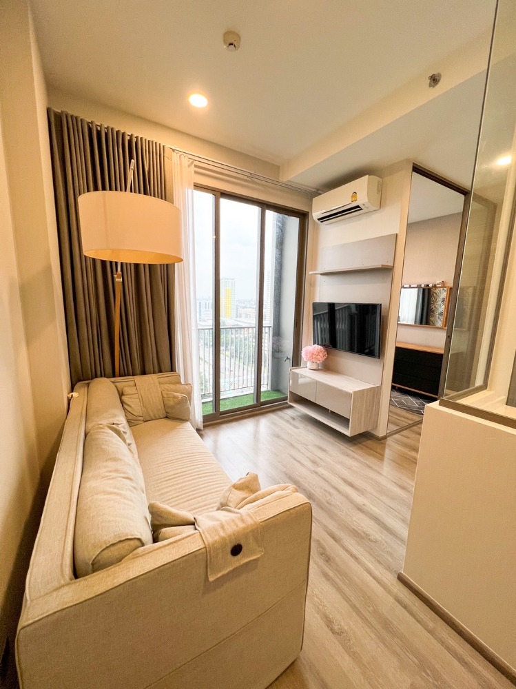 For SaleCondoKasetsart, Ratchayothin : Urgent Sale Condo Miti Chiva Kaset Station Type 1 One Bed Plus *Owner decorated intended for own living* Size 34.43 sq.m., 12th floor