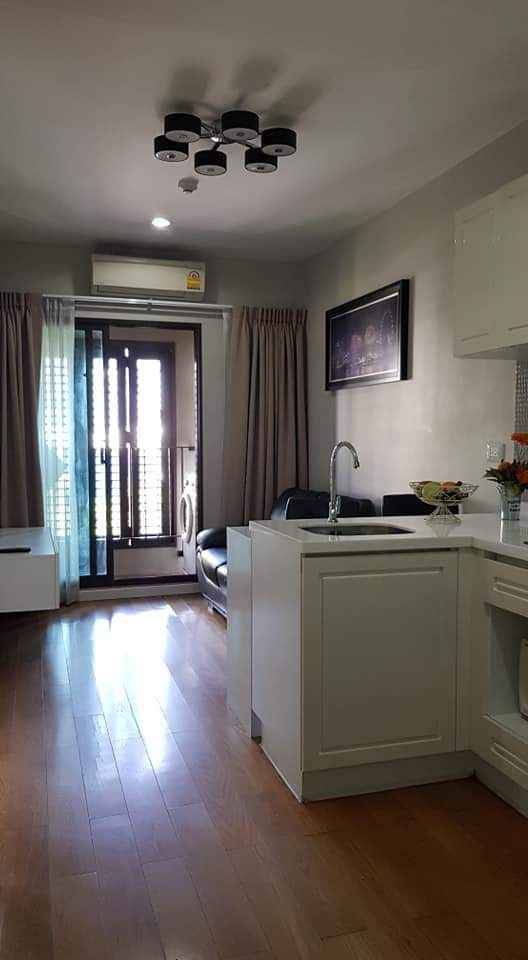 ให้เช่าคอนโดสุขุมวิท อโศก ทองหล่อ : Condolette Dwell Sukhumvit 26 for Rent  • Size 29 Sqm • 5th floor  Fully furnished and electric appliances with washing machine