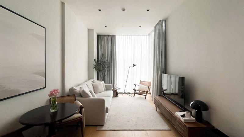 For SaleCondoWitthayu, Chidlom, Langsuan, Ploenchit : For Sale 28 Chidlom 1 Bed 16.5 mb