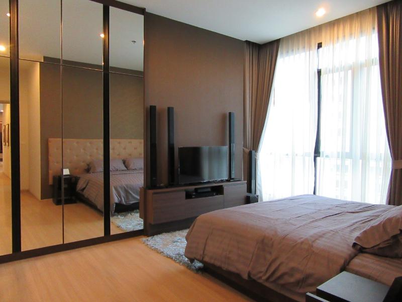 For SaleCondoRama9, Petchburi, RCA : Condo For Sale The Capital Ekamai - Thonglor 4 Bedroom 4 Bathroom 194 sqm