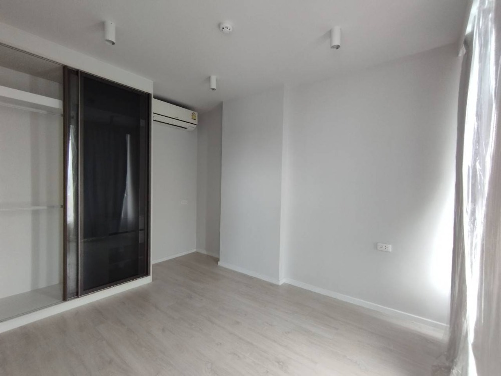 For SaleCondoKaset Nawamin,Ladplakao : Urgent sale!!! Condo U Kaset-Nawamin Brand new room 38 sq m.