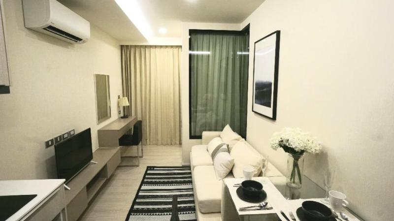 For SaleCondoSukhumvit, Asoke, Thonglor : Condo For Sale Vtara Sukhumvit 36 1 Bedroom 1 Bathroom 30 sqm