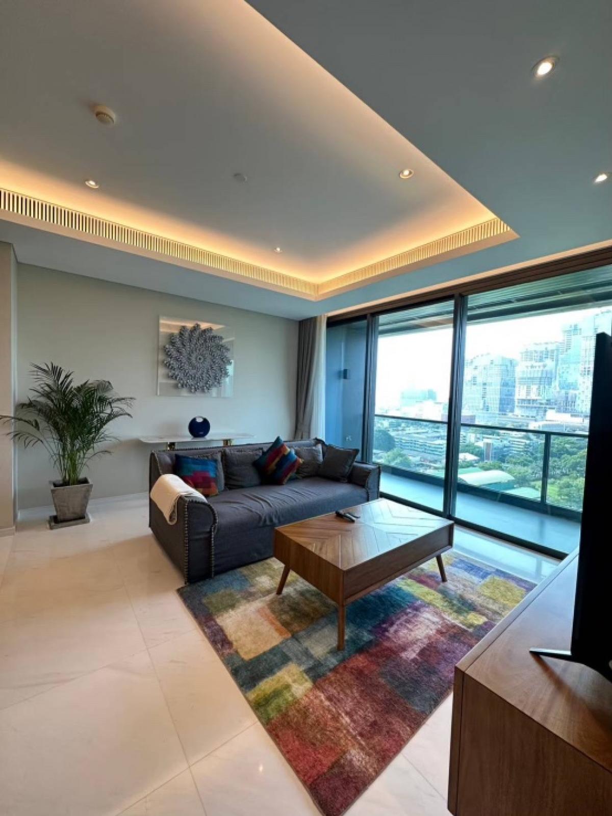 For SaleCondoWitthayu, Chidlom, Langsuan, Ploenchit : ++Urgent sale++ Sindhorn Tonson** 1 bedroom, size 86.45 sq m., ready to move in, beautifully decorated.