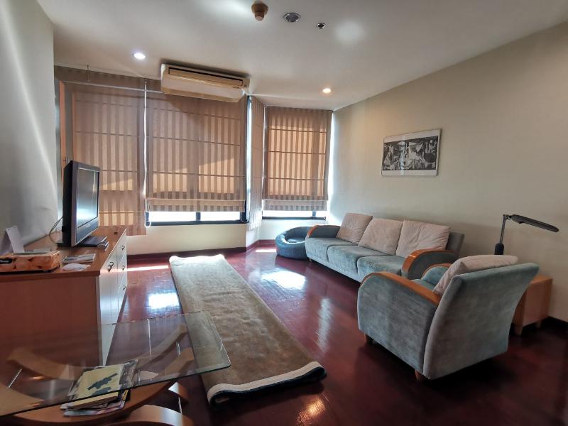 For RentCondoWitthayu, Chidlom, Langsuan, Ploenchit : For Rent President Place 3 Bed 48,000