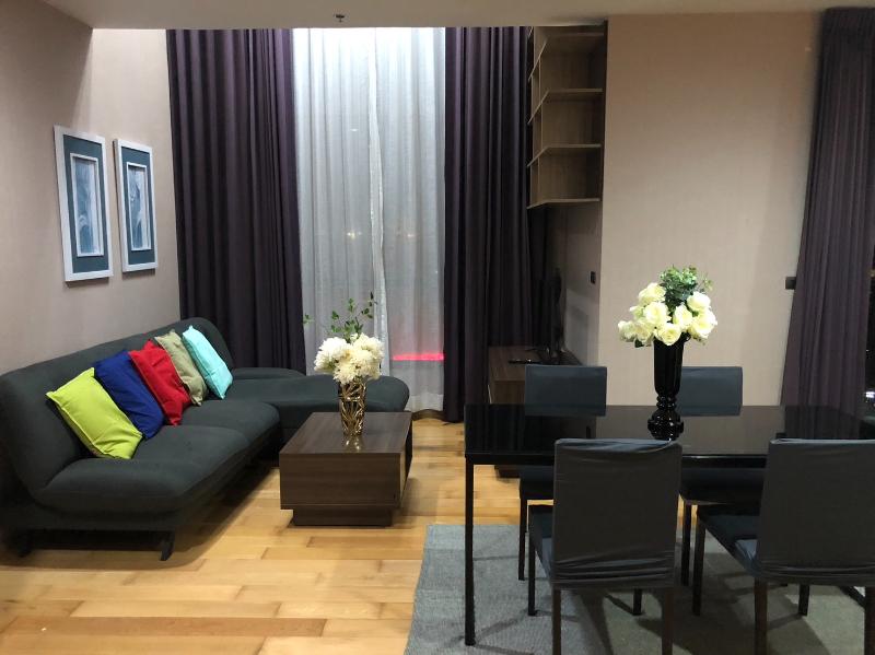 For RentCondoWongwianyai, Charoennakor : For Rent Fuse Sathorn - Taksin 2 Bed 28,000