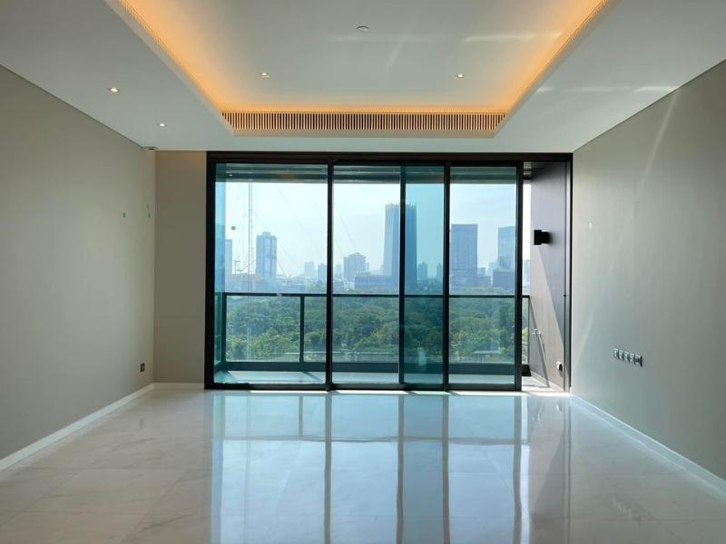 For RentCondoWitthayu, Chidlom, Langsuan, Ploenchit : For Rent Sindhorn Tonson 1 Bed 100,000