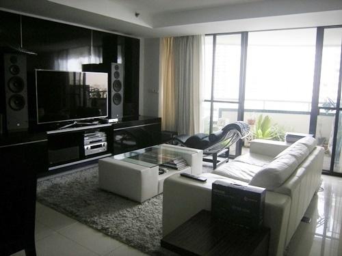 For RentCondoSukhumvit, Asoke, Thonglor : For Rent Las Colinas 1 Bed 50,000