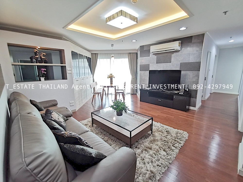 For RentCondoRama9, Petchburi, RCA : FOR RENT Condo Belle Grand Rama9 type 3 bedroom 2 bathroom size 102sqm floor 10 at building C1, For more information plz call 092-4297949