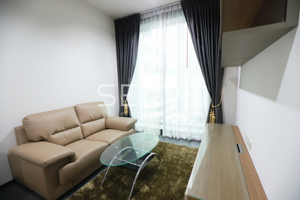 For SaleCondoSukhumvit, Asoke, Thonglor : 1 Bed Large Room 46 sq.m. Good Location BTS Asok 250 m. & MRT Sukhumvit 200 m. at Edge Sukhumvit 23 Condo / For Sale