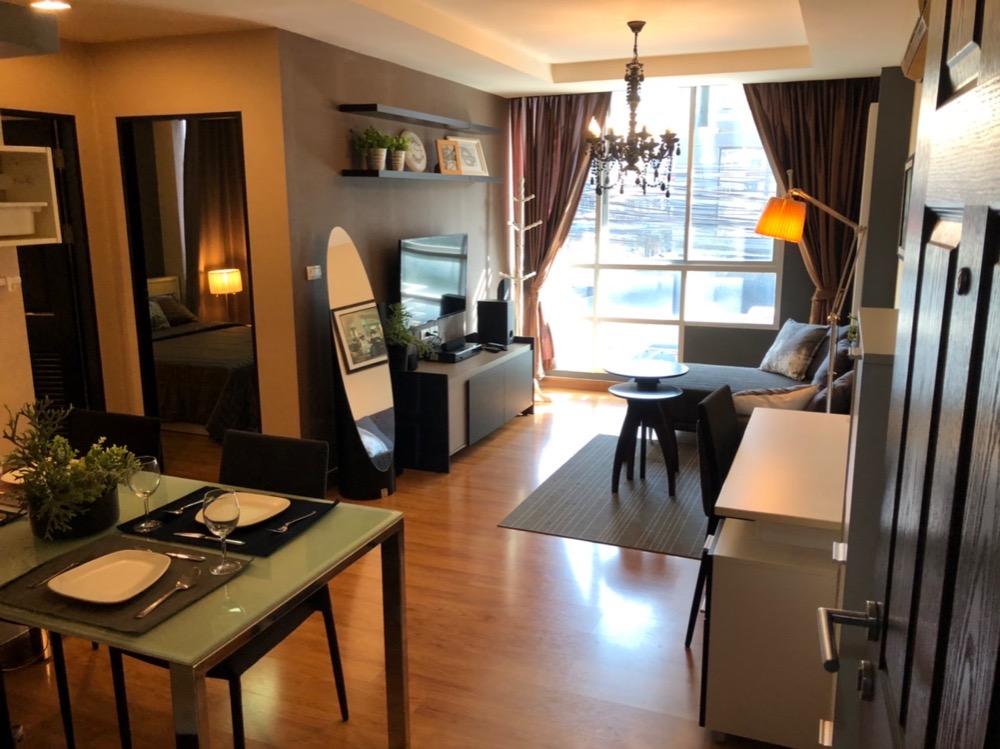 For SaleCondoRatchadapisek, Huaikwang, Suttisan : Condo the kris express2  mrt ratchada station 1Bed 42sqm fully furnished sell Rent