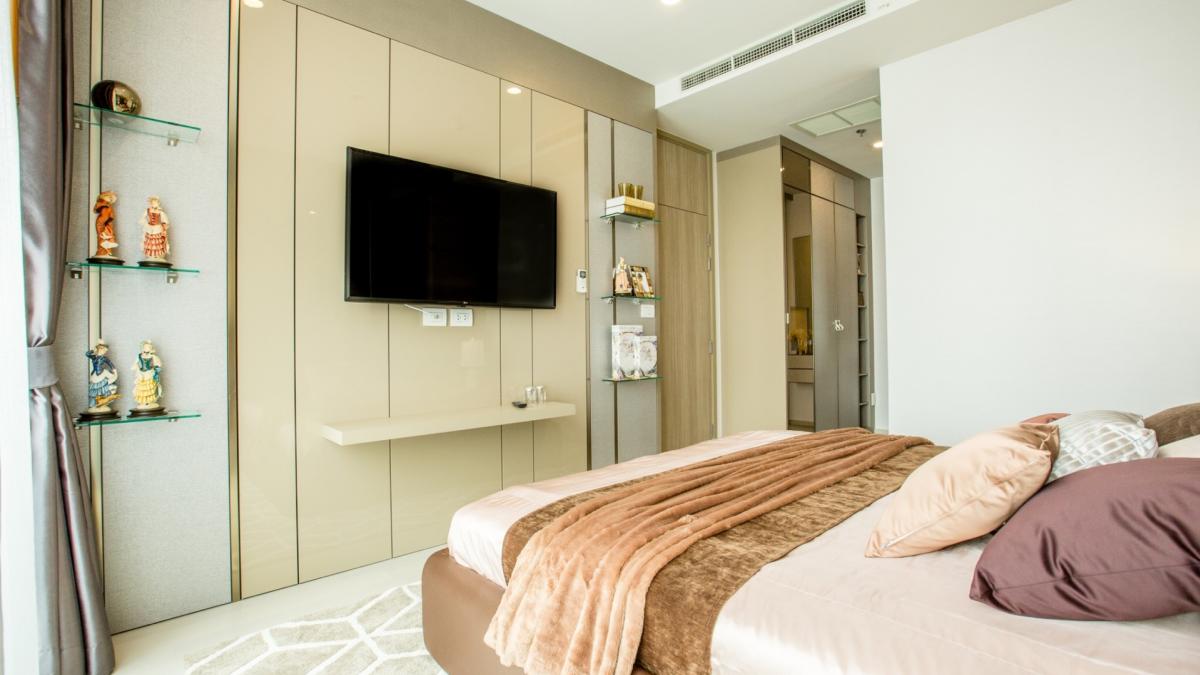 For RentCondoWitthayu, Chidlom, Langsuan, Ploenchit : 🔥Urgent for rent🔥Condo Noble Ploenchit (Noble Ploenchit) 2 bedrooms, 2 bathrooms, size 75.48 sq m., 17th floor, Building B, city view, convenient travel, next to Ploenchit BTS.